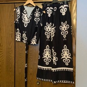 {SHEIN} EUC! Floral Two-Piece Set